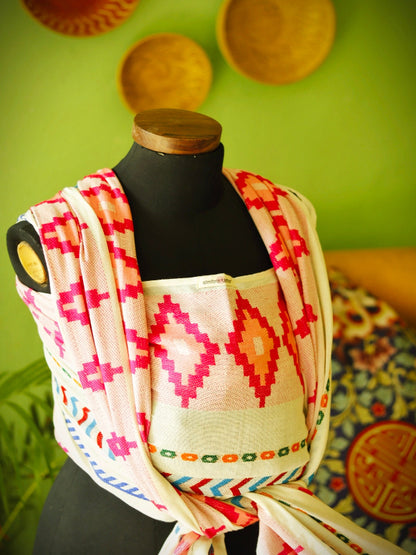 Almitra Tattva’s Full mannequin view of Shubra soft structured baby wrap in bohemian, styled to show shoulder spread and chest panel for ergonomic baby carrying and hands-free parenting.